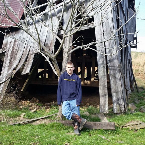 Meet your Posher, Tabitha - Picture 1 of 1